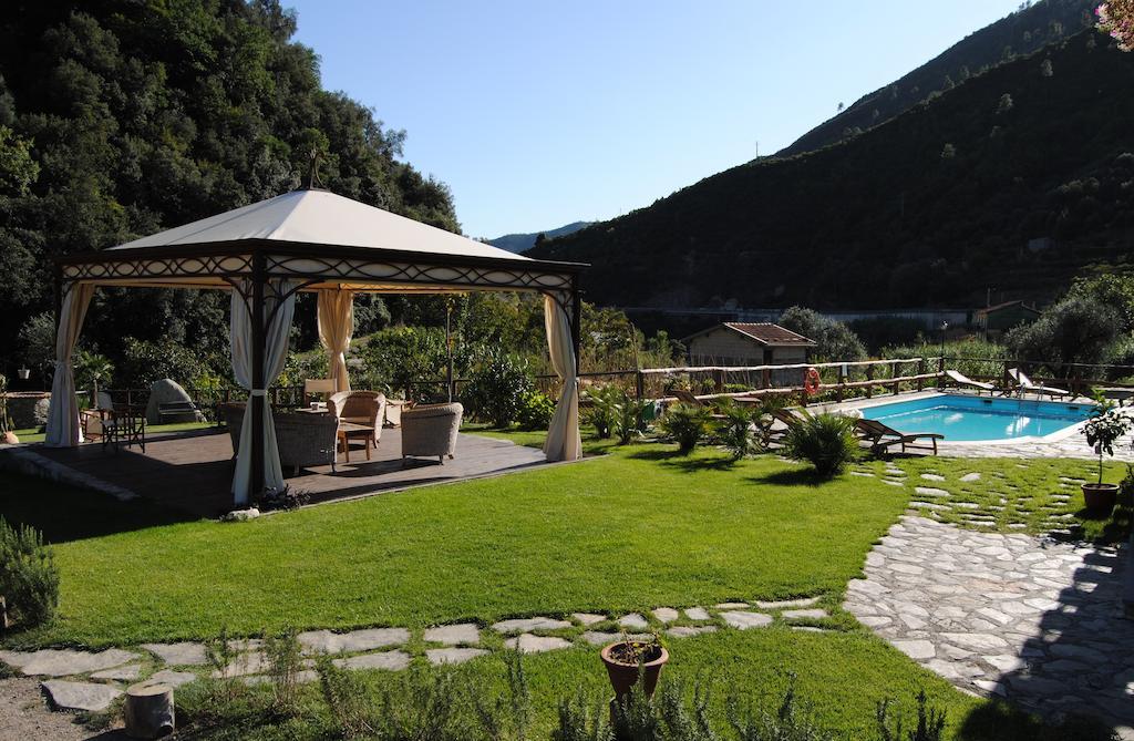 Le Macine Del Confluente Bed & Breakfast Badalucco Exterior photo
